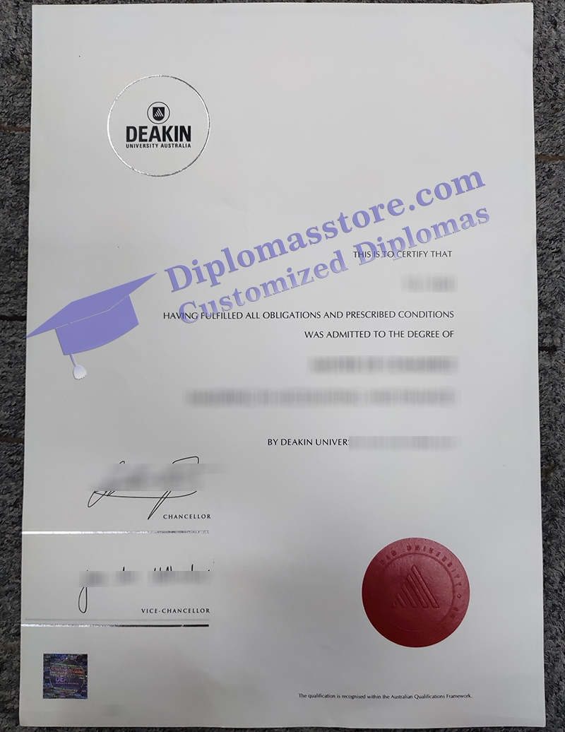 Deakin University diploma, Deakin University degree,